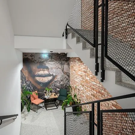 Otel Jazz Market Square