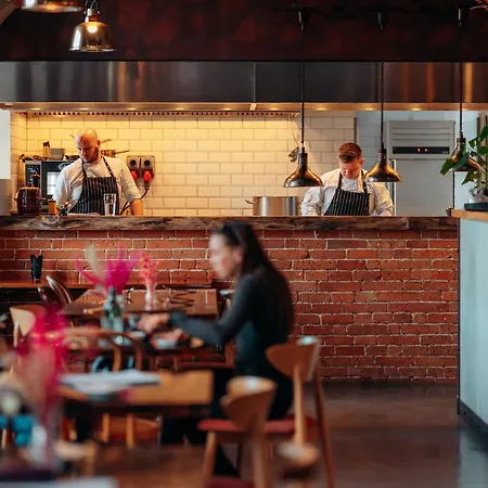 Hotel Jazz Market Square 3*