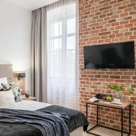 Jazz Market Square Hotel