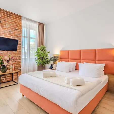 Отель Jazz Market Square 3*