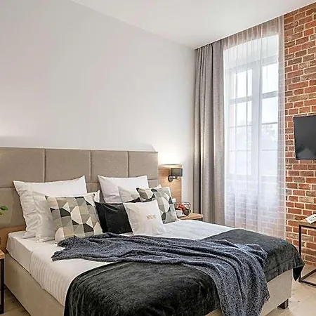 Jazz Market Square Hotel 3*